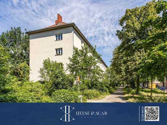 Sofort bezugsfrei: Charmante und ruhige 3-Zimmer-Wohnung im Altbau, zentral gelegen