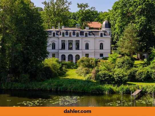 Großartiges Penthouse mit einmaligem Panoramablick auf den Griebnitzsee - inklusive Bootsanleger