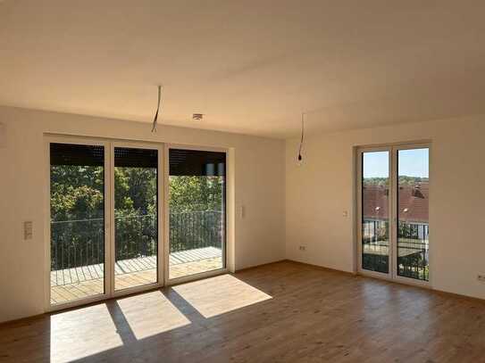 Tolle 4 Zi-Whg, ab sofort! Erstbezug! Balkon, Stellplatz, S-Bahn Fussläufig ca 10 min