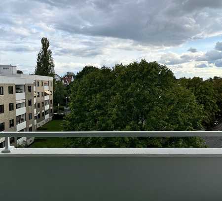 Schöne 3-Raum-Wohnung mit Weitblick in Delkenheim