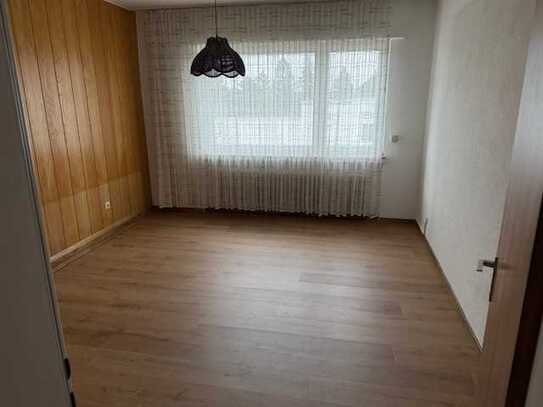 Attraktive und gepflegte 2-Raum-Wohnung mit Balkon Mülheim an der Ruhr