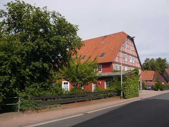 3-Familienhaus mit Fachwerkfassade im Dorfkern