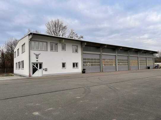 Büro Werkstatt/ Verkaufsraum mit Produktions- / Lagerhalle und großzügiger Hoffläche