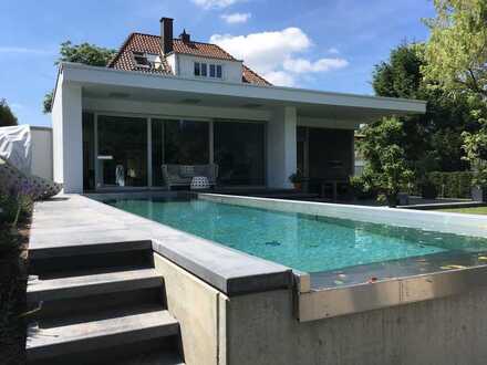 Provisionsfrei! Eine Rarität in Greven: Stadtvilla im Grünen