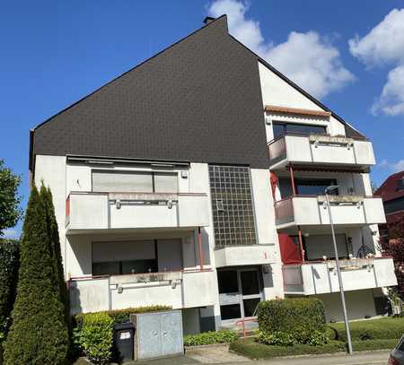 Vollständig renovierte Wohnung mit zwei Zimmern sowie Balkon und EBK in Bochum
