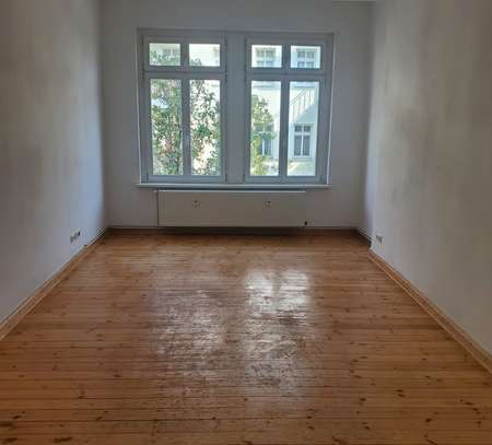 2-Zimmer-Wohnung im Weitling-Kiez teilgewerbliche Nutzung (partial commercial use) vorausgesetzt