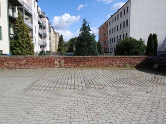 Stellplatz in der westlichen Innenstadt - ab sofort zu mieten!