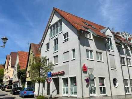 Schöne 3-Zimmer-Maisonette-Wohnung mit EBK in Weissach