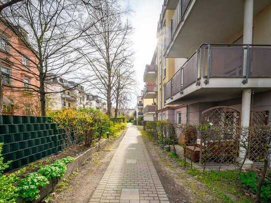 Top Gelegenheit: 2-Zimmer-Wohnung mit Terrasse und Duplexparker