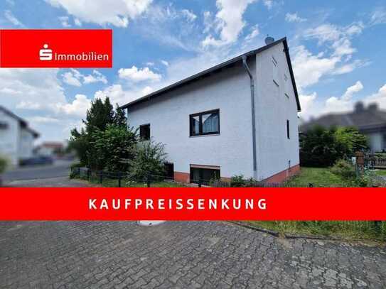 Zweifamilienhaus in zentraler und ruhiger Lage