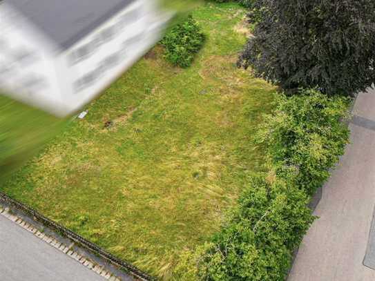 Sonniges Baugrundstück inmitten von Hemau! Provisionsfrei