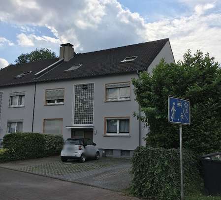 Wohnung im 1.Obergeschoss mit großem Balkon