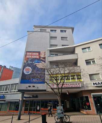 Perfekte City-Lage: Helle 1-Zimmer-Wohnung im Zentrum von Pforzheim