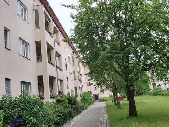 3,5-Zimmer-Wohnung in Berlin Zehlendorf, ruhig, sonnig, zentral