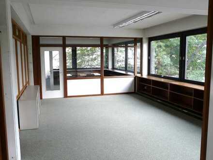 Helle Büro- oder Praxisräume in Hemsbach zu vermieten