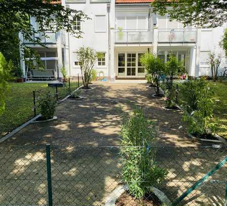 Helle 2-Zimmer-Terrassenwohnung mit eigenem 85qm Garten in München Solln (privat, Provisionsfrei)