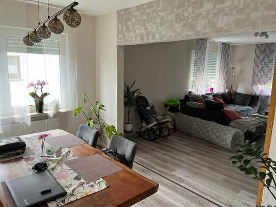 Geräumige 100 m² 3-Zimmer-Wohnung mit großem Balkon in Butzbach