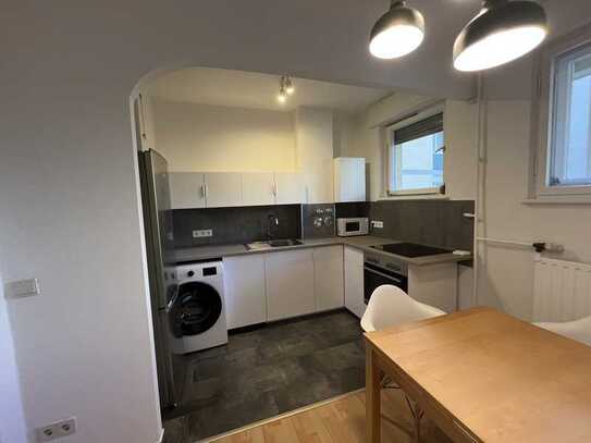 Exclusive Newly Renovated Cozy Furnished City Apartment (shareable) in the Green Relaxing Center