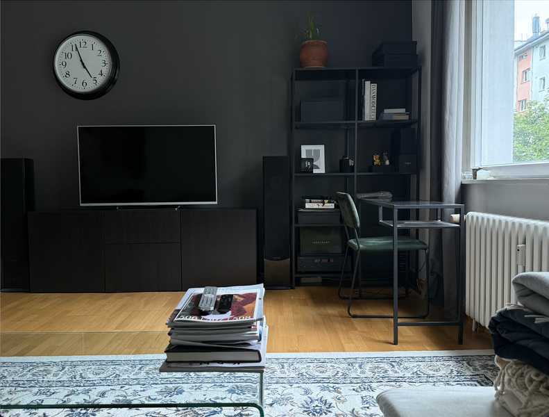 2-Zimmerwohnung vollmöbliert. Ku’damm/Savignyplatz nähe. Einziehen, wohlfühlen, Berlin erleben.