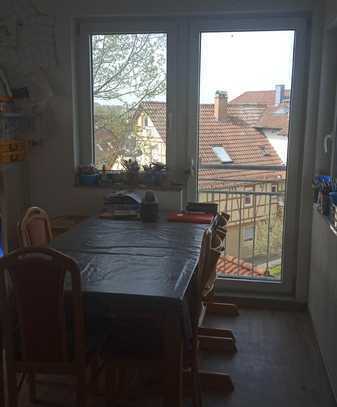 Attraktive 4,5-Zimmer-DG-Wohnung in Allmersbach im Tal