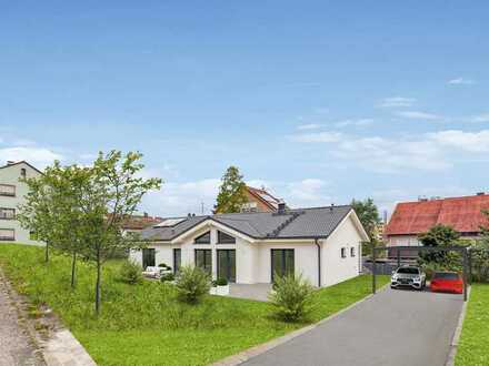 Traumhaftes Bungalow aus 2020 in Neunkirchen am Sand - Energiesparhaus KfW 55 auf 899 m² Erbpachtgru