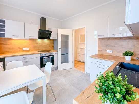 Erstbezug nach Sanierung * 2-Raum-Maisonette-Wohnung mit Balkon * neue Möblierung * SP * EBK *TOP *