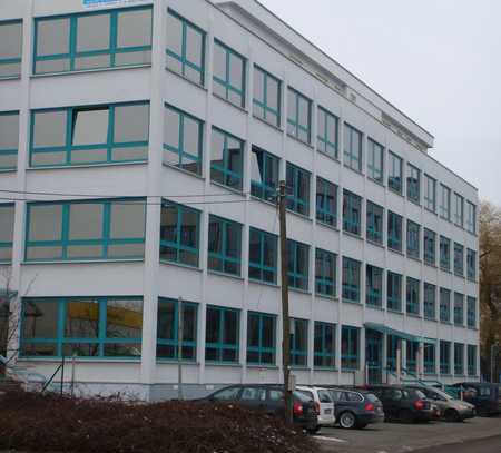 1 Zimmer Apartment im Penthouse in Halle Saale