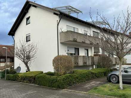 Attraktive 2-Zimmer-Wohnung mit Balkon und Einbauküche in Freiburg Waltershofen