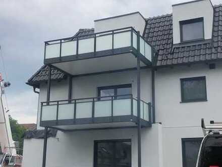 Attraktive 3-Zimmer Wohnung mit Balkon und EBK