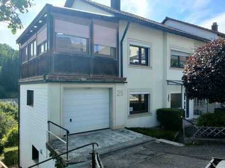 Mehrfamilienhaus mit viel Potenzial