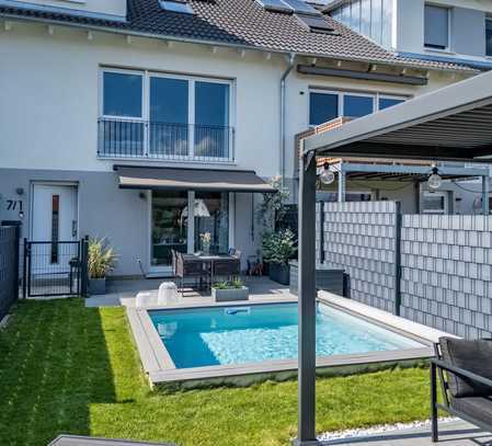 neuwertiges Familienparadies mit Pool und ganztägiger Sonne