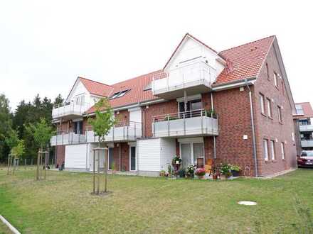 Neuwertige Komfort-Wohnung in schöner Lage mit Aufzug