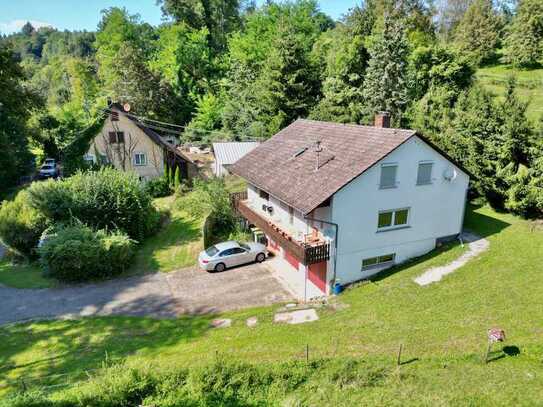 Landwirtschaftliches Areal / Hofstelle mit viel Ausbaupotenzial