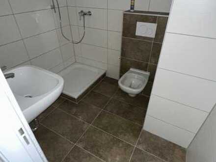 Renovierte 1-Z-Wohnung mit einem Balkon und EBK in Mainz