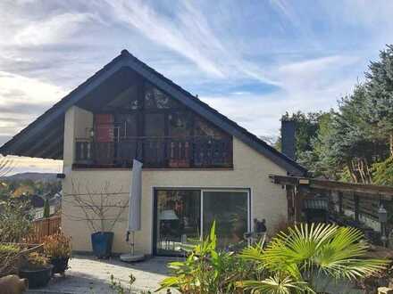 Bildschönes Einfamilienhaus m. Einlieger-Whg. ca. 191 m² WFL Photovoltaik-Anlage, 53797 Lohmar