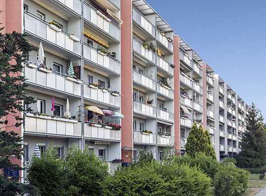 Sofort bezugsfertig: 3-Zimmerwohnung mit Balkon und Aufzug zum Wohlfühlen!