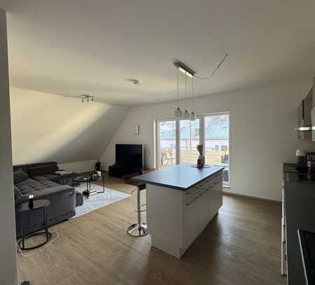 Exklusive, moderne 3-Zimmer-Wohnung mit Balkon, EBK und Duplex-Stellplatz in München-Waldtrudering