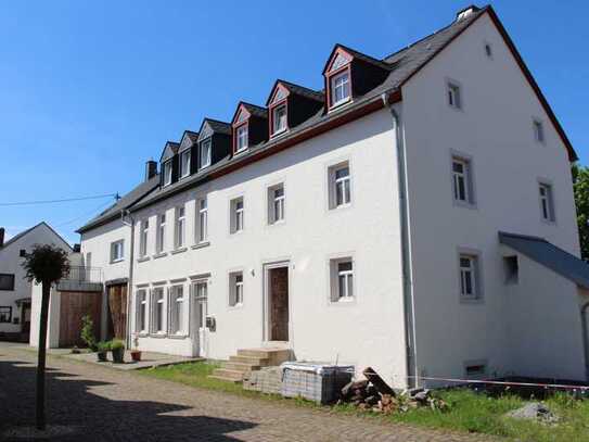 Kernsaniertes MFH in BERGWEILER