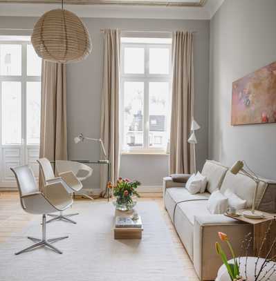 Sanierte, luxuriöse 2-Zimmer-Altbau-Wohnung mit EBK und 2 Balkonen, Wuppertal, Arrenberg-Viertel