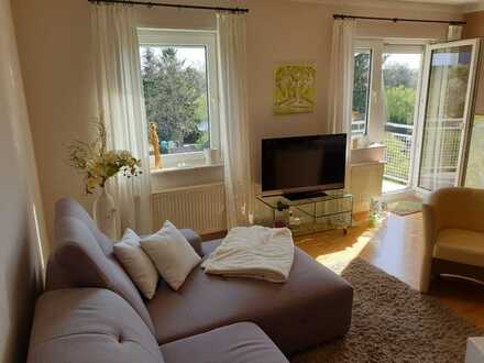 Sehr schöne, helle Zwei-Zimmer-Maisonette-Wohnung in ruhiger, sonniger Lage