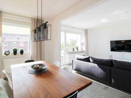 Neuwertig: Moderner 4-Zimmer-Maisonettetraum mit Balkon in ruhiger Lage von Flensburg
