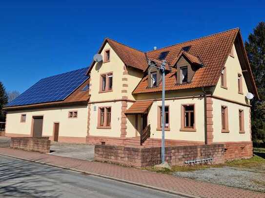 Gaststätte mit Saal und Wohnung - sonnige und ideale Lage