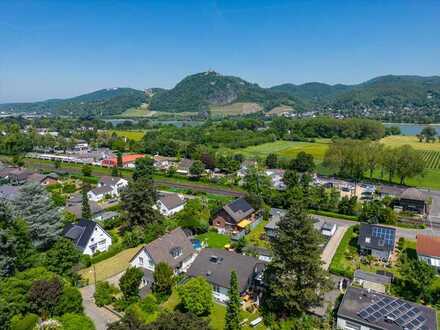 Naturnahes Baugrundstück mit Siebengebirgsblick in Bonn-Mehlem
