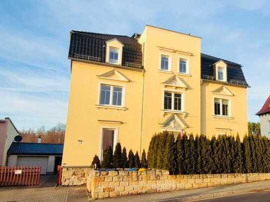 sonnige 2 Zimmer Wohnung mit Terrasse am Dresdner Stadtrand