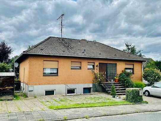 Solides Wohnhaus mit 2 Wohneinheiten (eine vermietet) in ruhiger Lage von Roßdorf zu verkaufen !!