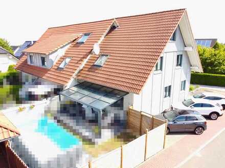 Attraktive Investitionsmöglichkeit in 3 Reihenhäuser: Eigenheim mit zusätzlicher Einnahmequelle