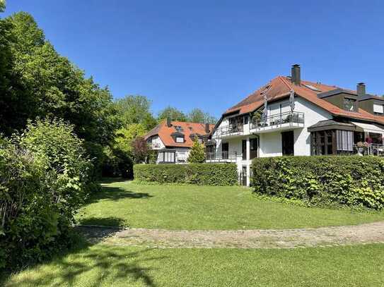 Sonnige Penthouse-Wohnung in Harlaching - in grüner Parkanlage am Isar-Hochufer unverbaubar