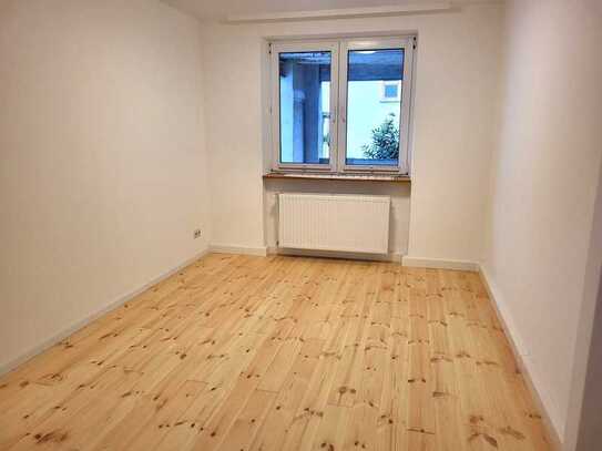 Mehrfamilienhaus in ruhiger Seitenstraße nähe Ortsmitte zu verkaufen