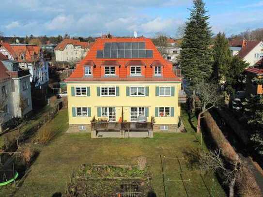 Traumhafte Kapitalanlage!
Stilvolle Wohnung mit Veranda im beliebten Bühlau/Weißer Hirsch