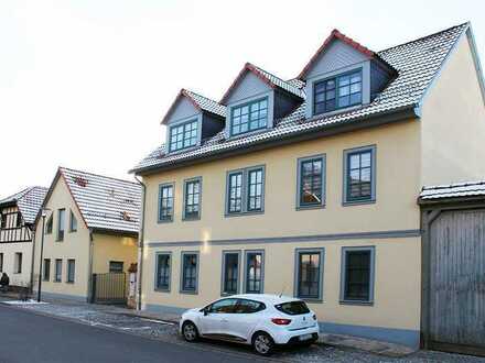 vermietete Wohnung Dachgeschoss, gepflegte Wohnanlage in Elxleben